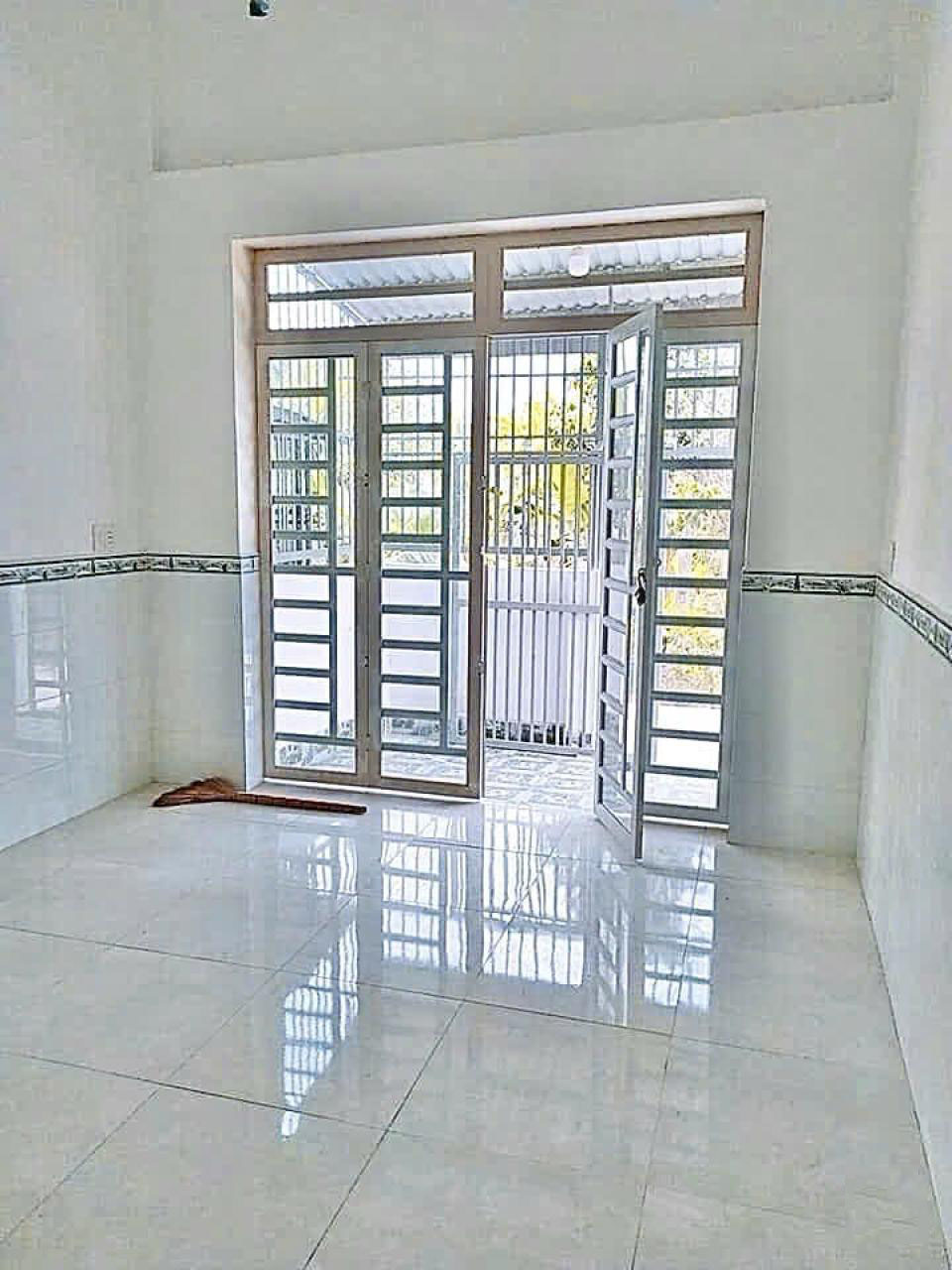 Nhà 2 tầng 46m2, Vuông – Thạnh Lộc 19 Q12 - Ảnh 2